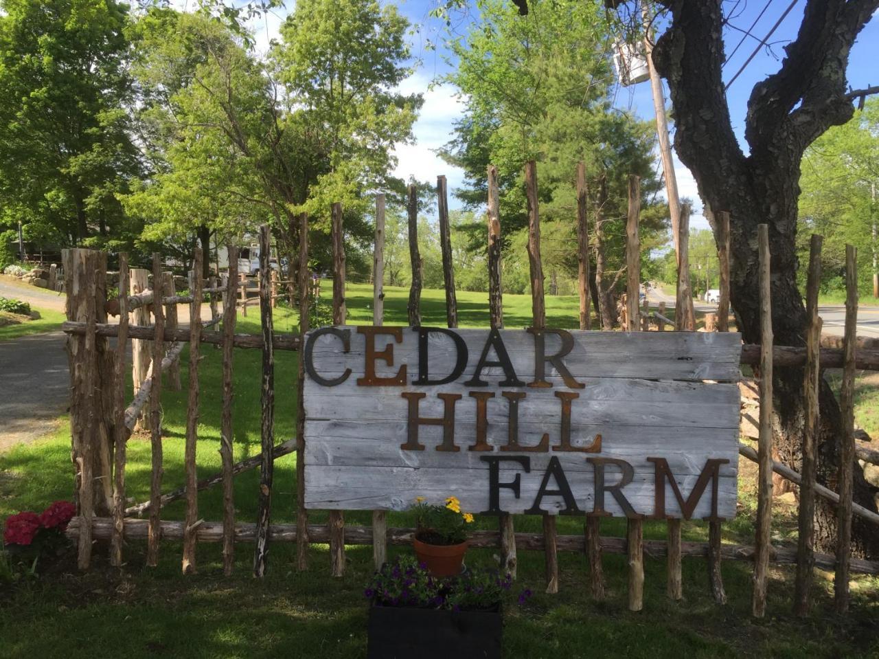 Cedar Hill Farm B & B Essex Екстер'єр фото